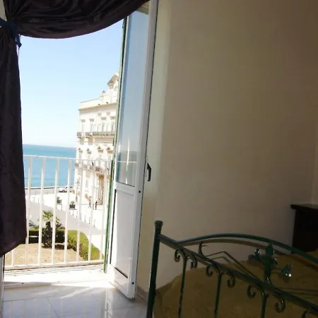 Cuore Di Borgo B&B *
